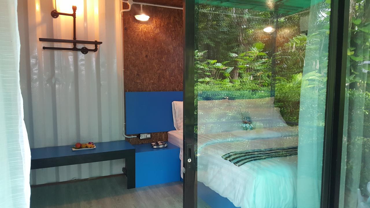 Hug Rimtharn Hotel Ban Khao Klom ภายนอก รูปภาพ