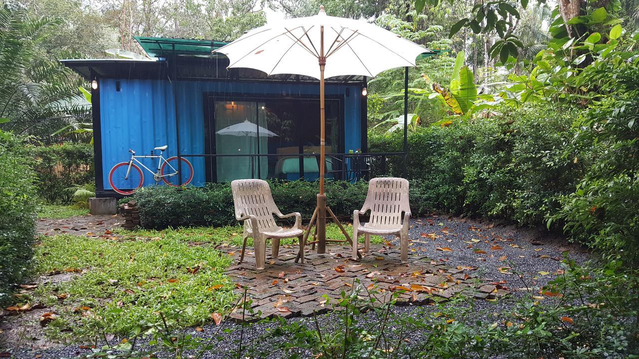 Hug Rimtharn Hotel Ban Khao Klom ภายนอก รูปภาพ