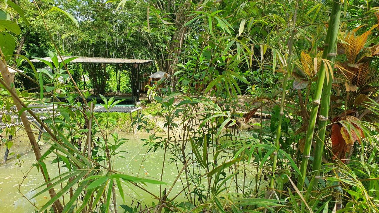 Hug Rimtharn Hotel Ban Khao Klom ภายนอก รูปภาพ