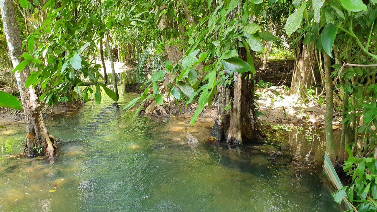 Hug Rimtharn Hotel Ban Khao Klom ภายนอก รูปภาพ