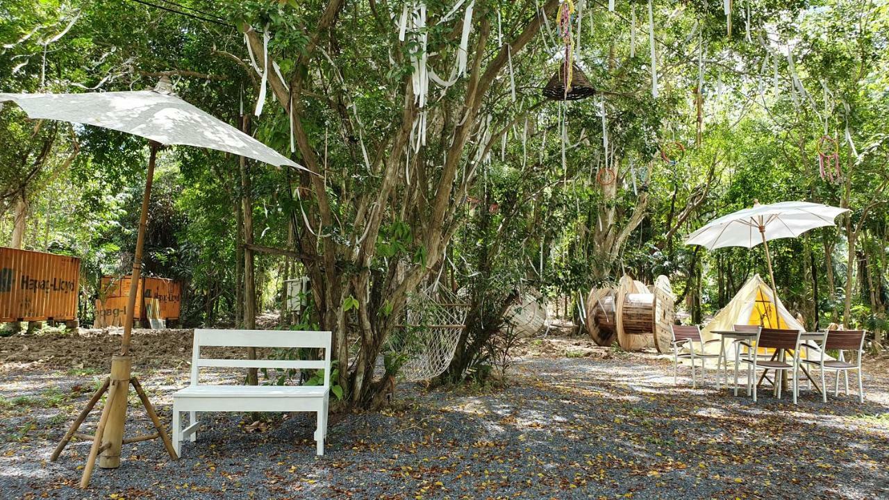 Hug Rimtharn Hotel Ban Khao Klom ภายนอก รูปภาพ